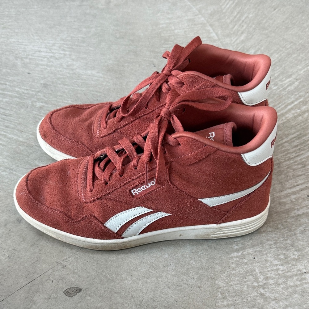 Reebok Women’s Mid-Top Suede Sneakers in Rust - Picture 3 of 7